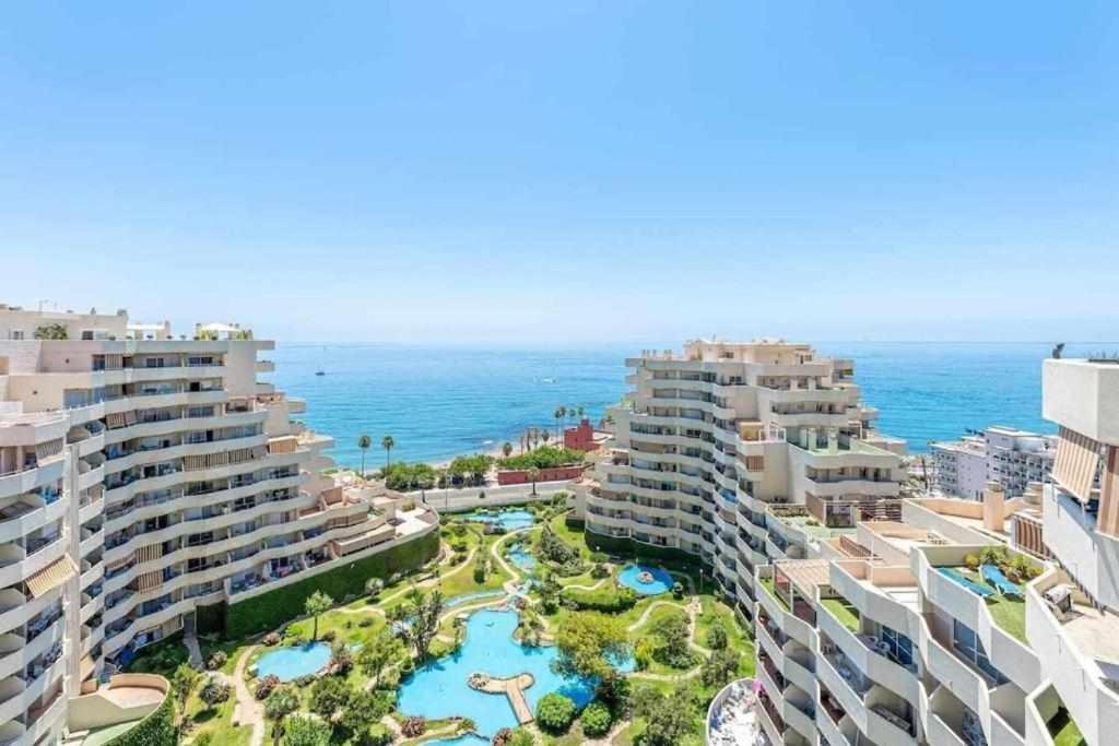 Benalbeach Apartamento Con Vistas Maravillosas มาลากา ภายนอก รูปภาพ